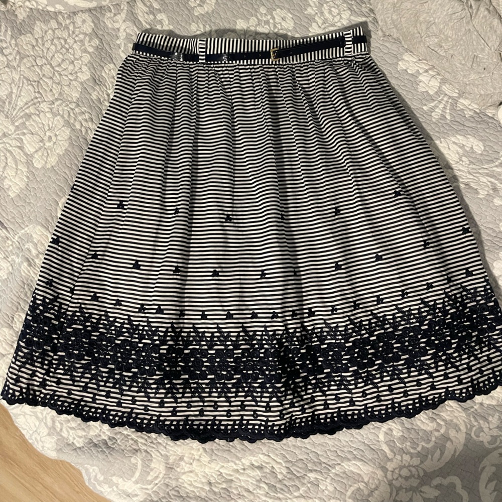Kate Spade Navy Blue and White A-Line Skirt, size 8